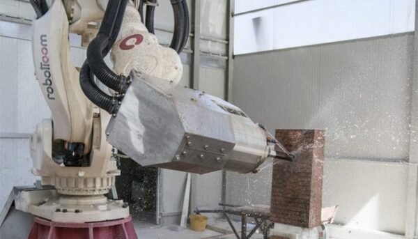 ScultoRob robotizēta frēzēšanas šūna